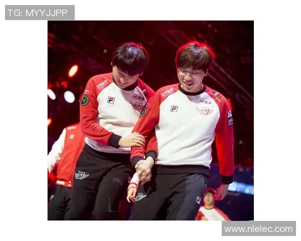 RNG在英雄联盟比赛中的进攻策略分析与得失总结