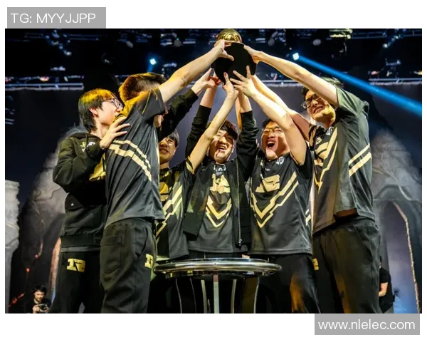 全明星赛最新积分榜更新WE战队以67分稳居榜首位置 全明星赛最新积分榜更新WE战队以67分稳居榜首位置